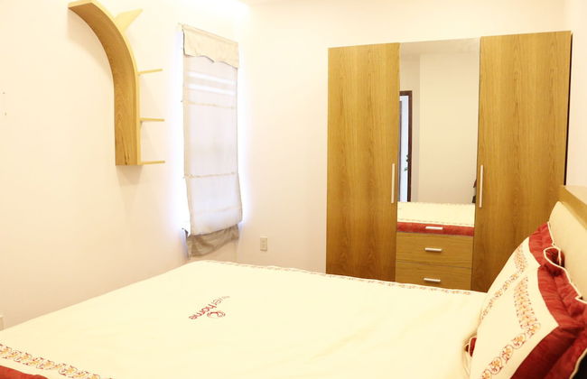 Beautiful Domain 2 Bedrooms - Photo 10