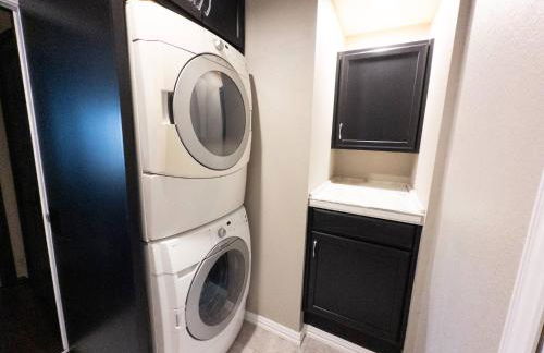 Your Family’s Home Away from Home w/ No Extra Fees - Foto 21