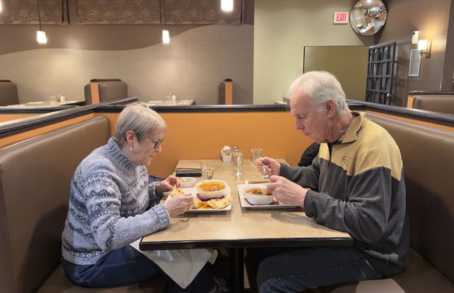 Divya Sutra Plaza and Conference Centre, Vernon, BC - Foto 66