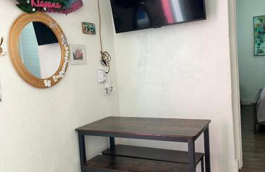 Stunning Little Havana Suites Close to airport, Calle Ocho, Brickell, Wynwood and the Beaches - Free Parking - Foto 39