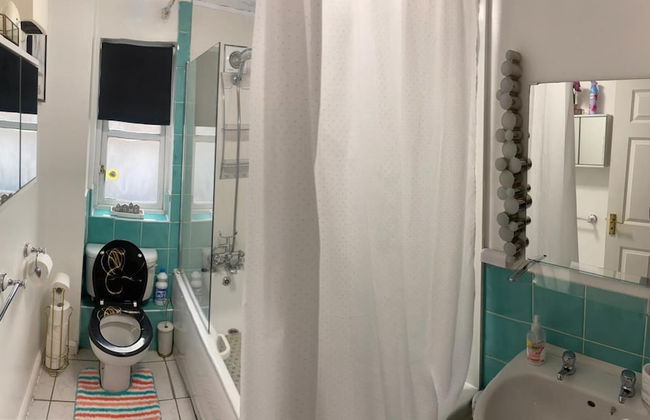 Lovely 2 Bed Apartment in East London - Foto 18