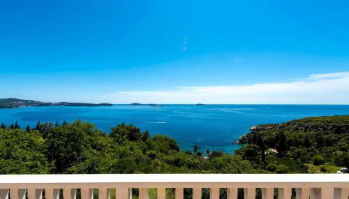 Private Seaside Villa Sleeps 10 With Infinity Pool - Foto 5