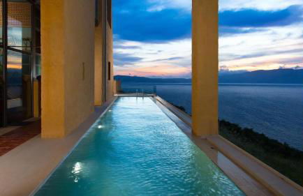 Seafront Ravdoucha Epavlis Athina Villa - Pool, Gym, Sauna, Private Parking, WiFi - Photo 9