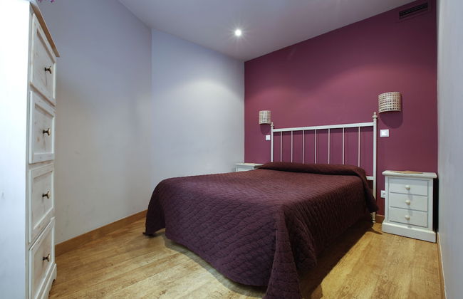 Viviendas Turísticas Palacio Real - Foto 3