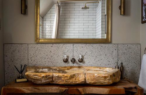 Luxury Boutique Barn Hideaway Near Bourton with Hot Tub - Foto 31