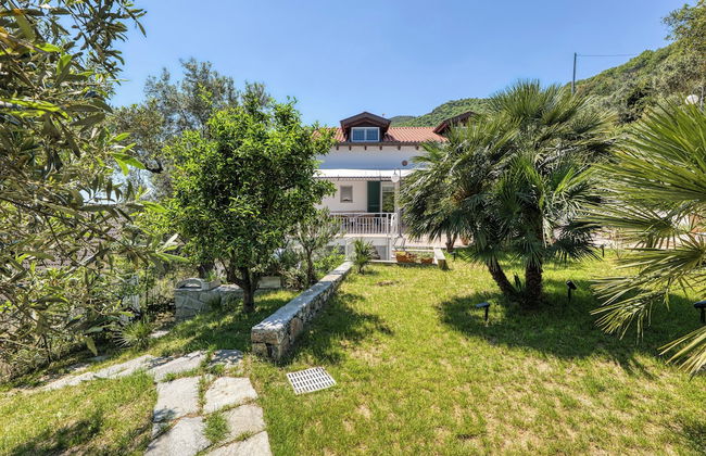 Villa Luce del Sol with Pool - L - Foto 48