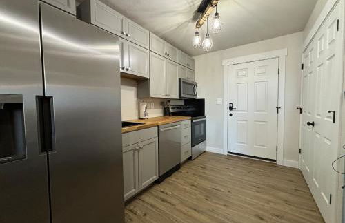 Relax & Unwind in a Serene Retreat Near the Beach - Foto 34