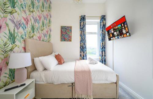 Spacious 6 Bedroom Escape with Hot Tub, Games Room & Karaoke in Yorkshire - Foto 60