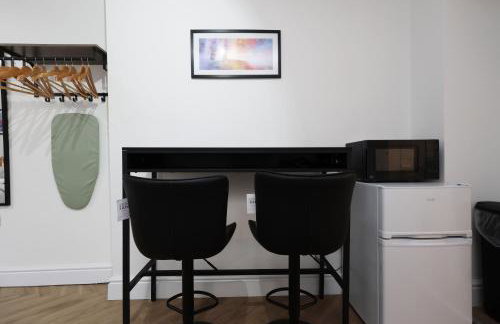 New Lodge Studios with Full Kitchen and Parking - Foto 68