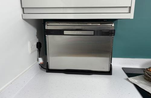 Entire guest suite in Highcliffe Dorset - Photo 13