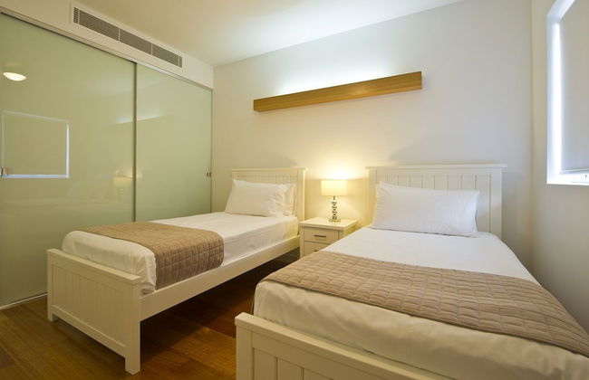 Maggies Beachfront Apt. 1 - Photo 4