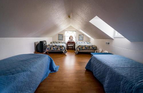 Lakefront Cottage - Spacious House with Private Dock - Foto 15