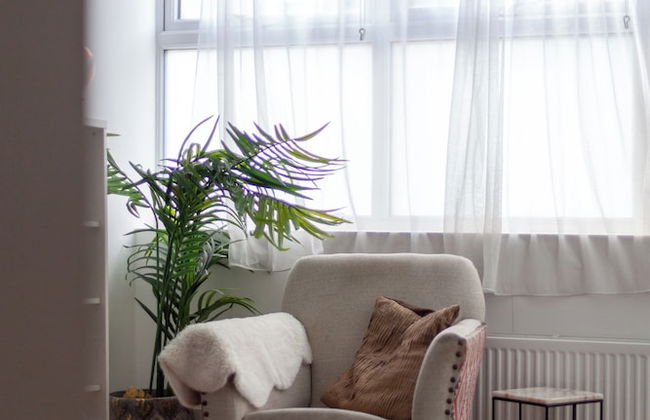 Spacious & Chic 3bed House in London - Photo 35