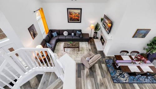 Frisco Resort Style Home w/Spa - Photo 5