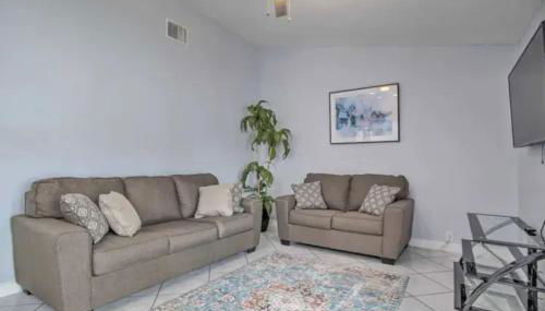 3BR Home with Private Pool near Sawgrass Mills Mall - Foto 3