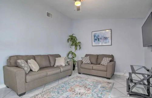 3BR Home with Private Pool near Sawgrass Mills Mall - Foto 3
