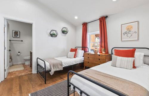 Chic and Cozy - Walk to Bars, Coffee, and Restaurants - Foto 7