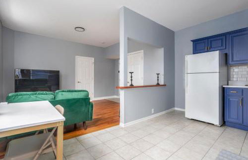 One BR near Metlife with Laundry & Parking - Foto 14