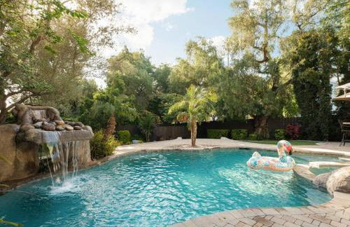 Luxury 5br 3 5ba w Pool & Hot Tub - Photo 94