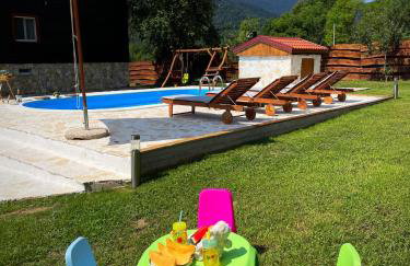 Nina Holiday Home with a heated pool - Photo 17
