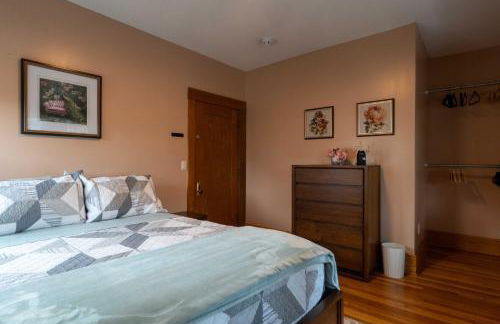 Beechmont-Charming Colonial for Events and Getaways! - Foto 22