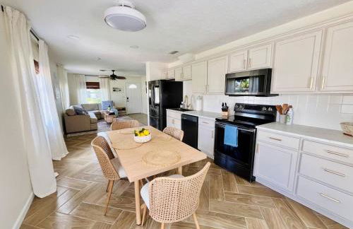 Waterfront duplex, walk to the beach - Foto 24