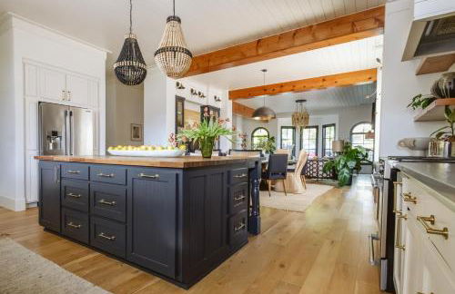 Beryl West - Artful 3BR Bentonville Pet-Friendly - Foto 12