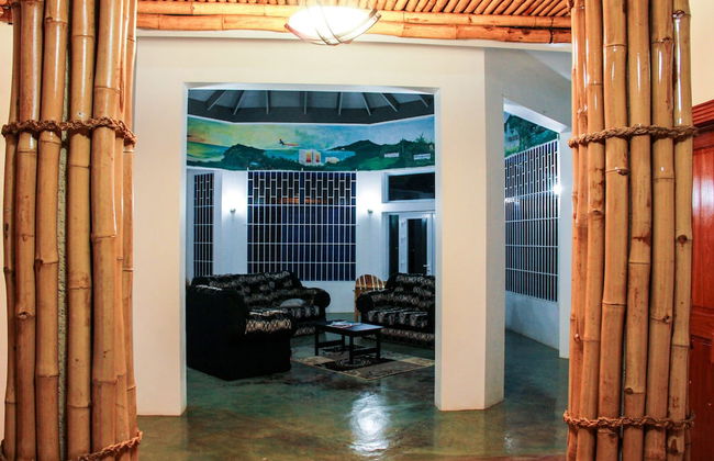 Sunshine Lodge- Your Home Away From Home - Foto 20