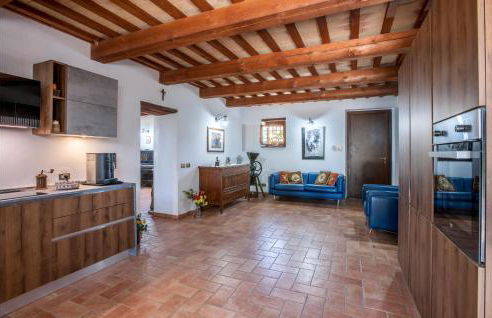 Lovely Home In Tolentino With Kitchen - Foto 16