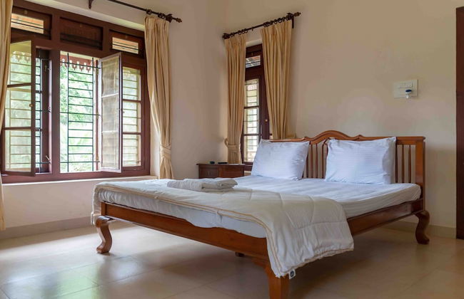 Crystal Homestay by Vista Rooms - Photo 5