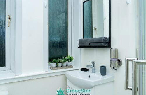 GreenStar Apartments Dundee - Short Walk Away Into Dundee City Centre - CLICK FOR OPTIONS - 6 PROPERTIES AVAILABLE FROM 1 TO 3 BEDROOMS ALL IN SAME BUILDING IDEAL FOR GROUP STAYS - Photo 96