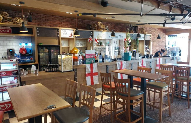 Jonstone Pines Lodge at Cayton Bay Holiday Park - Foto 24