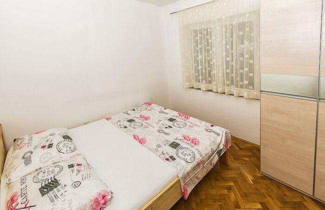 Apartment 1366 - Photo 18