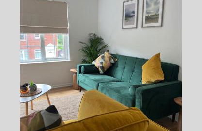 Holywood Halt - Foto 1