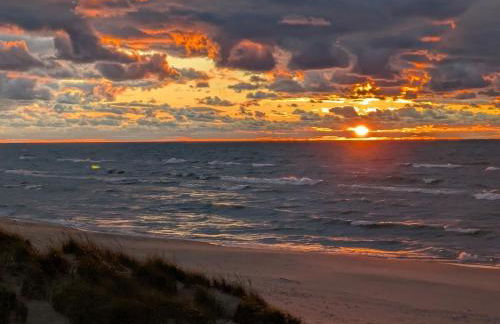 Harbor Breeze - Foto 51