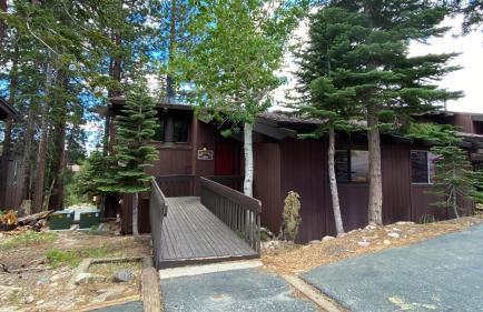 Mammoth Estates 3 Bdrm Condos - Walking Distance to The Village Gondola Station - Foto 1