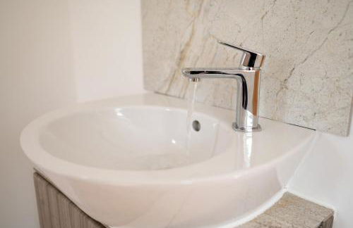 Luxury Property Ready for your stay! - Photo 15