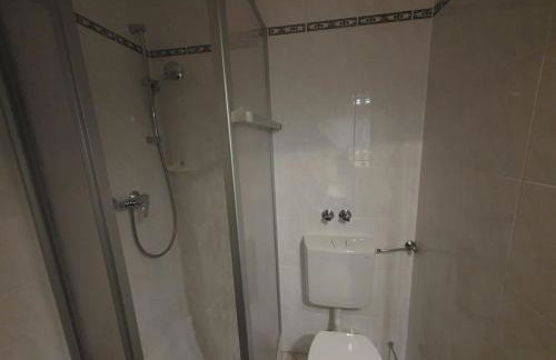 ABM Apartment 14 - Photo 14