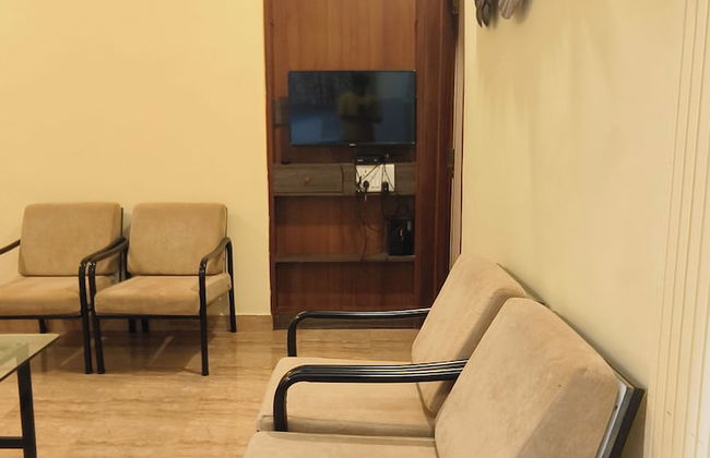 shradha luxury room - Photo 24