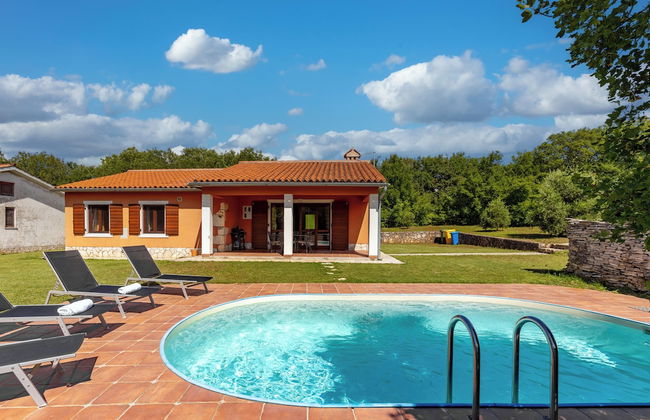 Pool House In Greenery - Foto 39