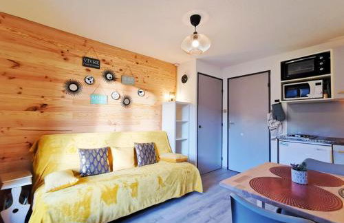 Appartement Lélex - 4 personnes - pied des pistes - vue montagne - Foto 9