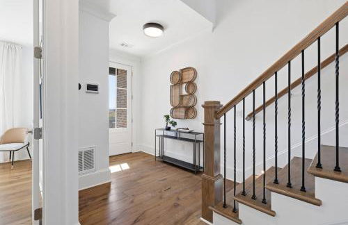 Downtown Riverfront Luxury, Steps to River Street - Foto 18