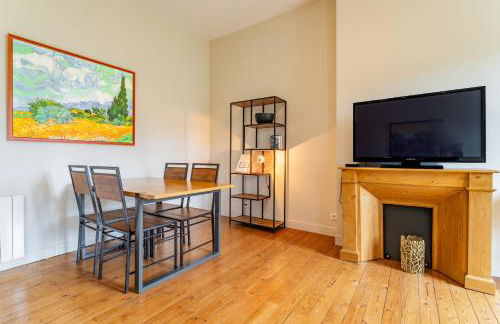 Magnifiques et lumineux Appartement de charme aux Quinconces ideal pour 4 ou 6 personnes - Foto 29