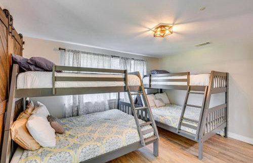 Waterfront Retreat with Hot Tub in Gun Barrel City! - Foto 18