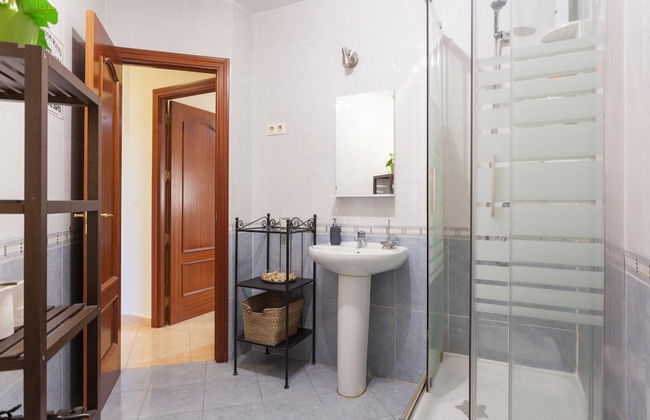 Sunny Apt. Historic District - Sol - Photo 13