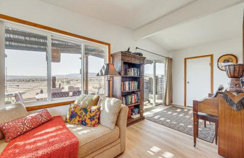 Twentynine Palms Desert Oasis with Pool and Hot Tub! - Photo 15