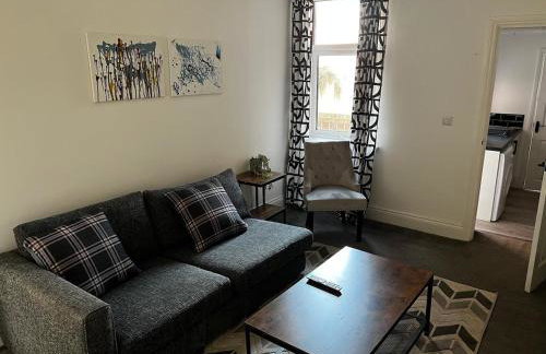 ResiLets - Ground Plessey Road Apt - Foto 9