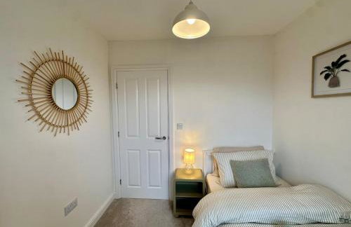 The Nest at Heaton Family Friendly Near Preston and Blackpool Ample Parking and WiFi - Photo 9