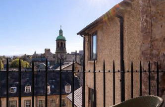 New Royal Mile Residence Spacious Quiet Comfortable Flat with Balcony & Great Views Top Floor No Lift - Foto 15