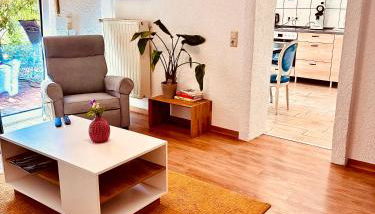 Ruhe & Erholung im Grünen! Mediterranes Landhaus-Apartment mit Jacuzzi für bis zu 4 Personen - Foto 2